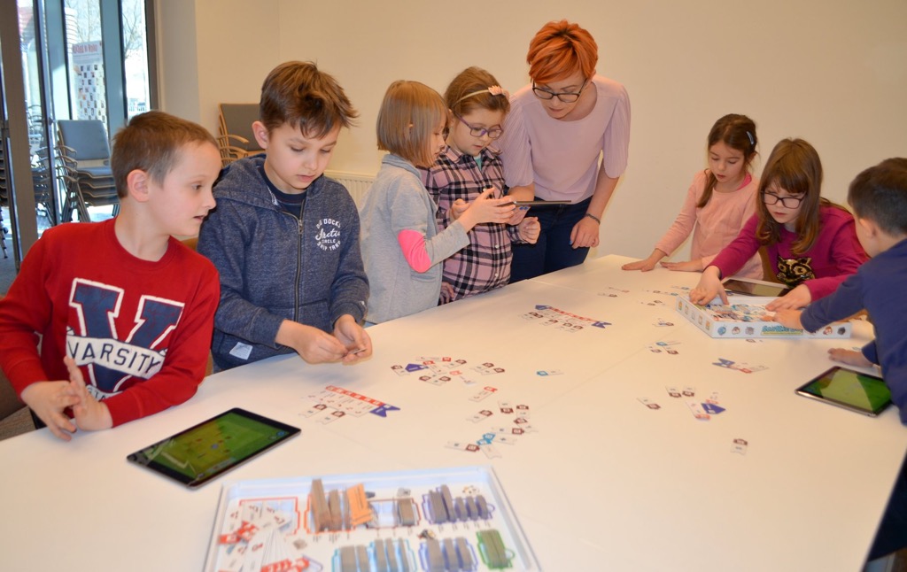 27628741_938237186326250_6555223255221704009_o