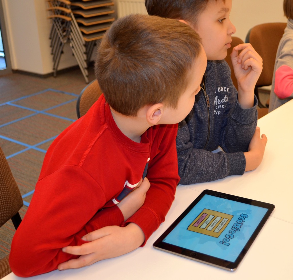 27709411_938236712992964_736471664934146370_o