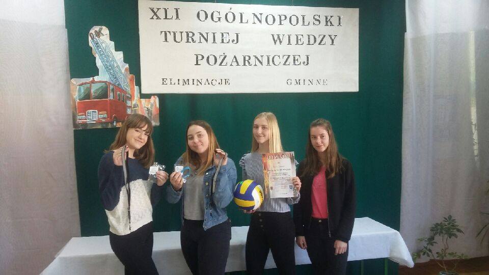 28377569_940437876105574_3031675206199251555_n